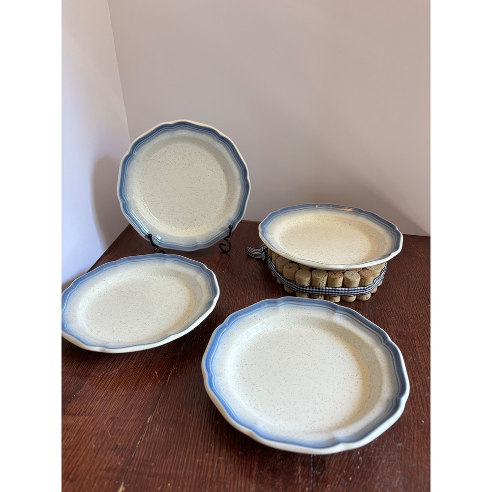 Mikasa Country Club CA500 Blue Scalloped Speckled Salad Plates Set of 4 Japan
